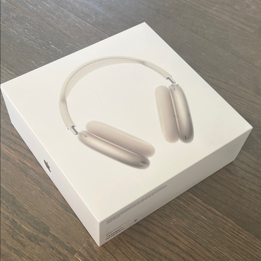 Apple Over-Ear Headphones - White